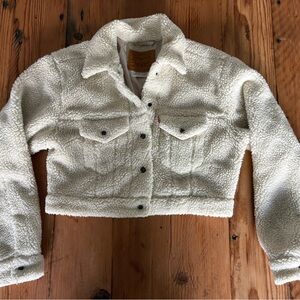 Women's Levi’s Cropped Cream Sherpa Jacket